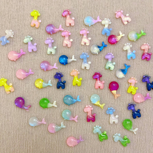 A294-レジンキリン＆クジラチャーム（色合わせゲーム）